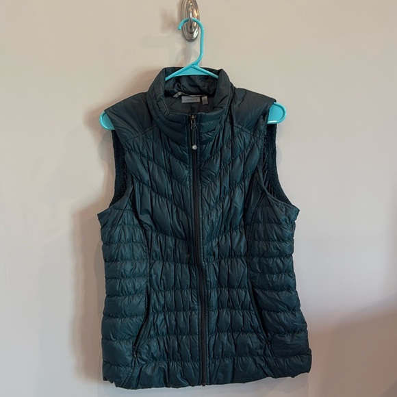 Athleta Puffer Vest - Picture 1 of 4